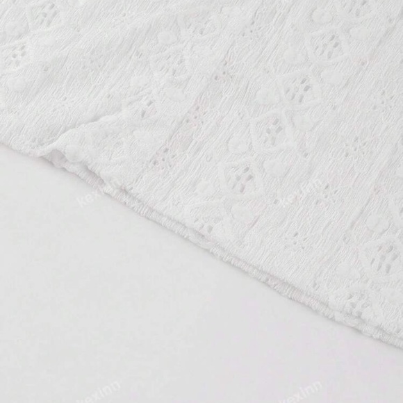 New White Lace short sleeve Top - Picture 7 of 7